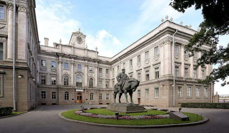 Мраморный дворец